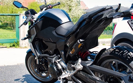 Gebrauchtmotorrad BMW F 900 R - Bild 7