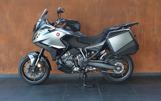 Gebrauchtmotorrad Honda NT1100 - Bild 4