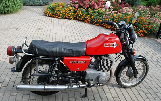 Gebrauchtmotorrad MZ ETZ 250 - Bild 1 Gebrauchtmotorrad MZ ETZ 250 - Bild 1