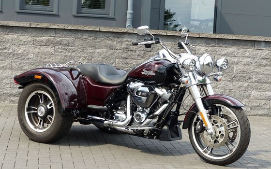 Gebrauchtmotorrad Harley-Davidson Freewheeler - Bild 1