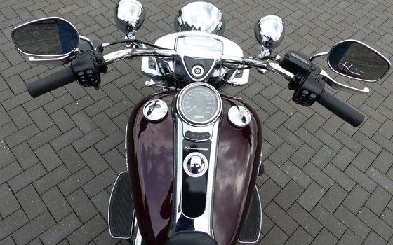 Gebrauchtmotorrad Harley-Davidson Freewheeler - Bild 2