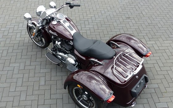 Gebrauchtmotorrad Harley-Davidson Freewheeler - Bild 7