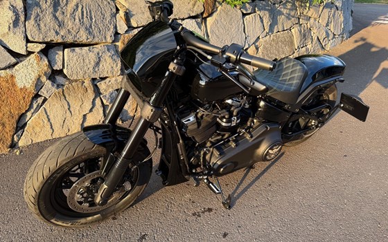 Gebrauchtmotorrad Harley-Davidson Softail Fat Bob 114 FXFBS - Bild 10 Gebrauchtmotorrad Harley-Davidson Softail Fat Bob 114 FXFBS - Bild 10