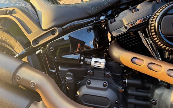 Gebrauchtmotorrad Harley-Davidson Softail Fat Bob 114 FXFBS - Bild 12 Gebrauchtmotorrad Harley-Davidson Softail Fat Bob 114 FXFBS - Bild 12