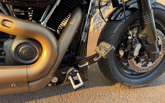 Gebrauchtmotorrad Harley-Davidson Softail Fat Bob 114 FXFBS - Bild 13 Gebrauchtmotorrad Harley-Davidson Softail Fat Bob 114 FXFBS - Bild 13