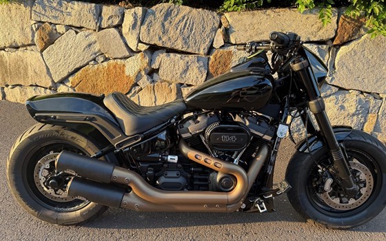 Gebrauchtmotorrad Harley-Davidson Softail Fat Bob 114 FXFBS - Bild 16