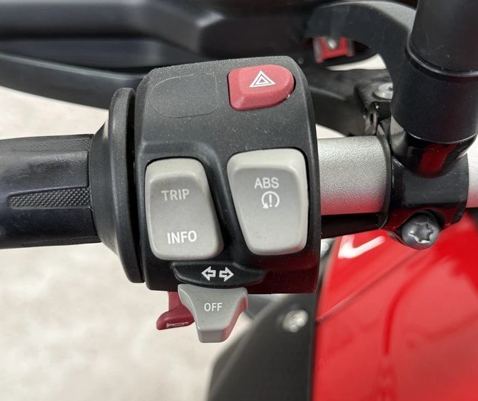 Angebot BMW S 1000 XR Bild 7: Angebot BMW S 1000 XR