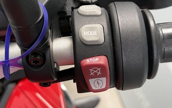 Gebrauchtmotorrad BMW S 1000 XR - Bild 8