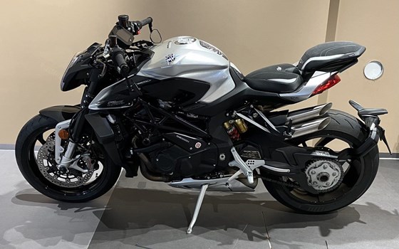 Gebrauchtmotorrad MV Agusta Brutale 1000 RS - Bild 6