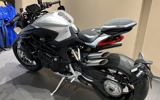 Gebrauchtmotorrad MV Agusta Brutale 1000 RS - Bild 8