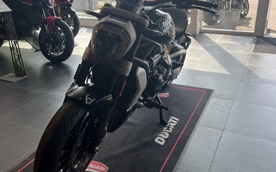 Gebrauchtmotorrad Ducati XDiavel S - Bild 9
