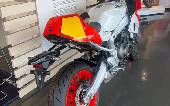 Gebrauchtmotorrad Yamaha XSR900 GP - Bild 4