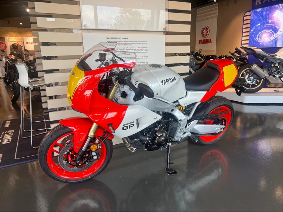 Angebot Yamaha XSR900 GP Bild 7: Angebot Yamaha XSR900 GP