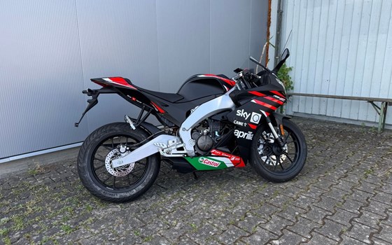 Gebrauchtmotorrad Aprilia RS 125 GP Replica - Bild 3