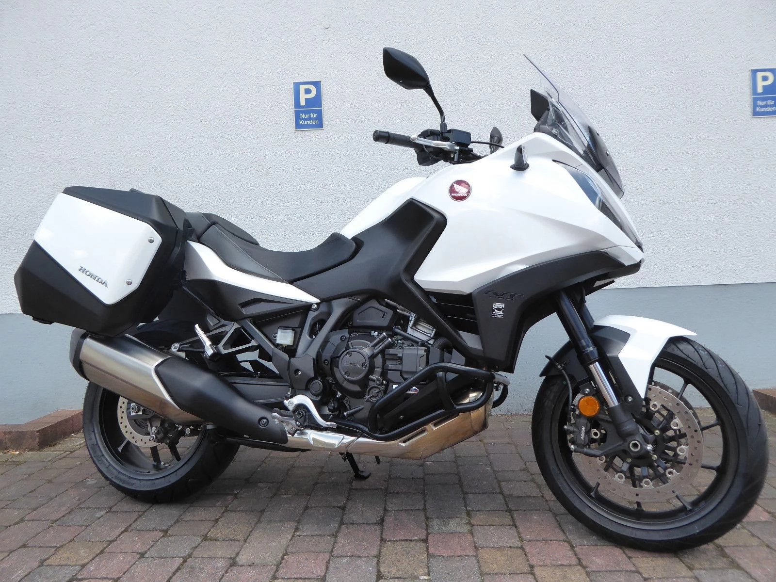 Honda NT1100 DCT
