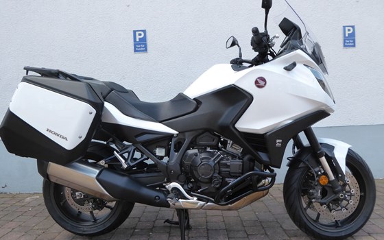 Gebrauchtmotorrad Honda NT1100 DCT - Bild 3