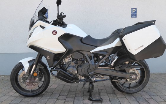 Gebrauchtmotorrad Honda NT1100 DCT - Bild 5