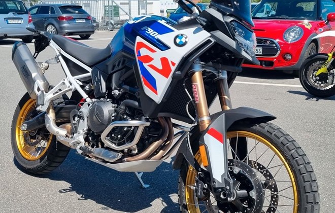 BMW F 900 GS