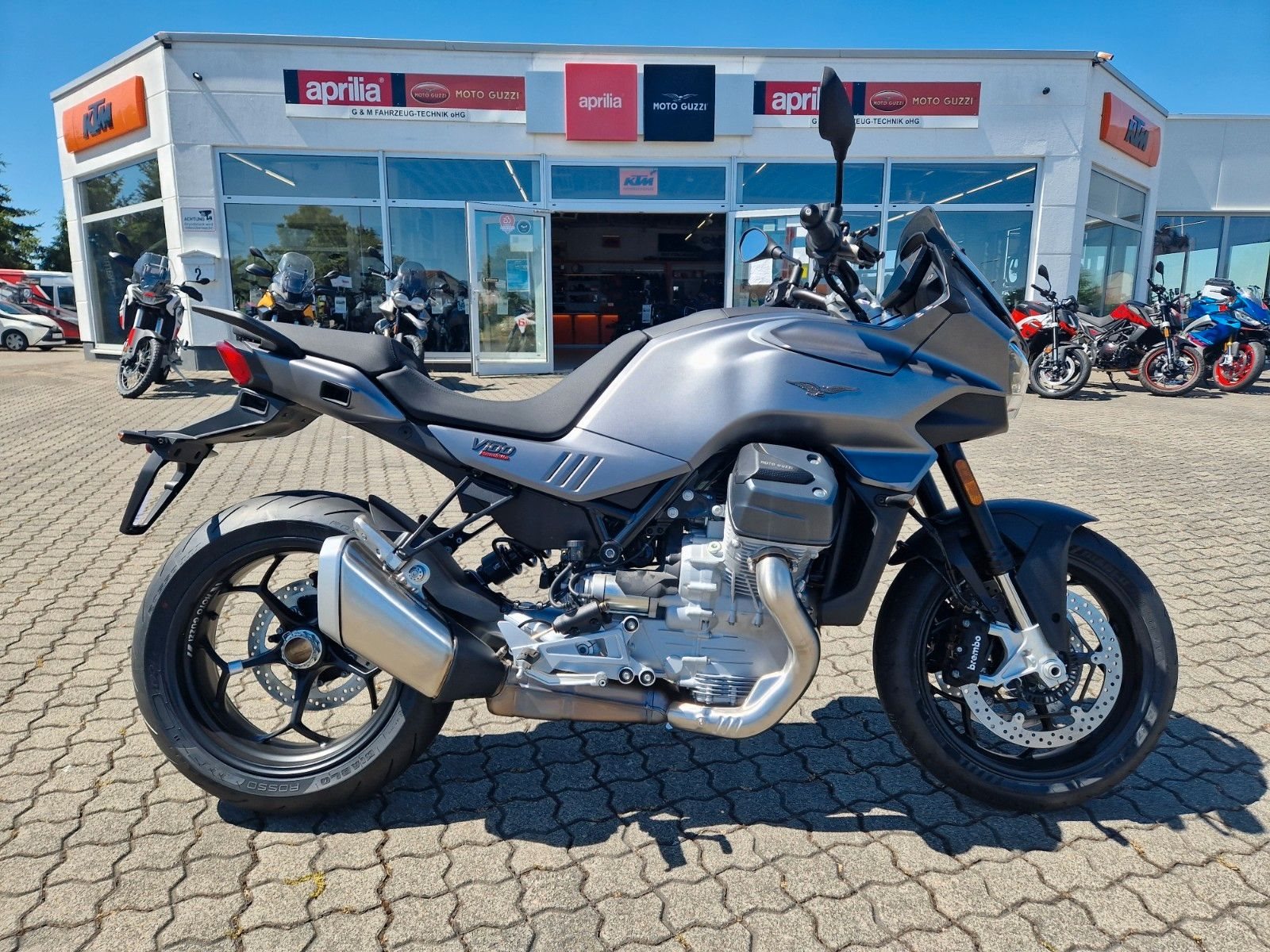 Moto Guzzi V100 Mandello 