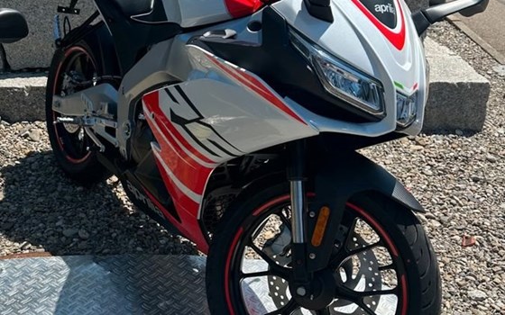 Neufahrzeug Aprilia RS 125 - Bild 6