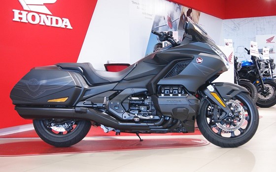 Gebrauchtmotorrad Honda GL 1800 Goldwing DCT - Bild 3