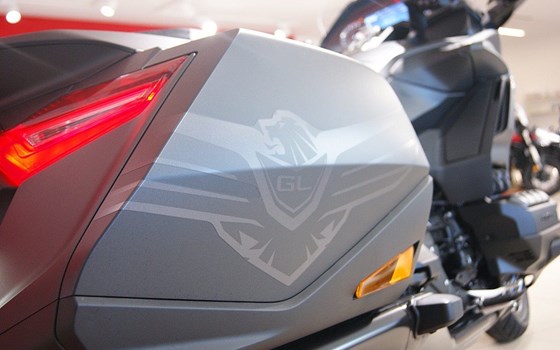 Gebrauchtmotorrad Honda GL 1800 Goldwing DCT - Bild 5