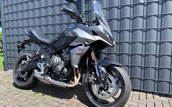 Gebrauchtmotorrad Triumph Tiger Sport 660 - Bild 2