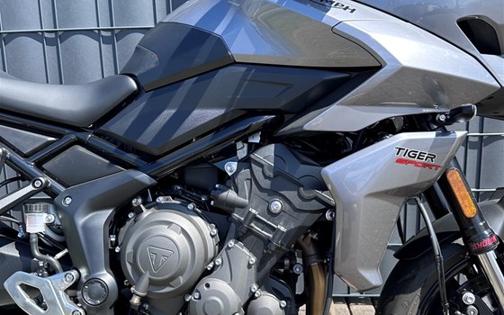 Gebrauchtmotorrad Triumph Tiger Sport 660 - Bild 4