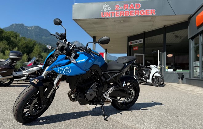 Suzuki GSX-8S
