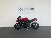 Gebrauchtmotorrad Triumph Speed Triple 1200 RR Teilzahlung € 189.- WERKSGARANTIE