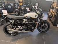 Neumotorrad Triumph Speed Twin 1200 