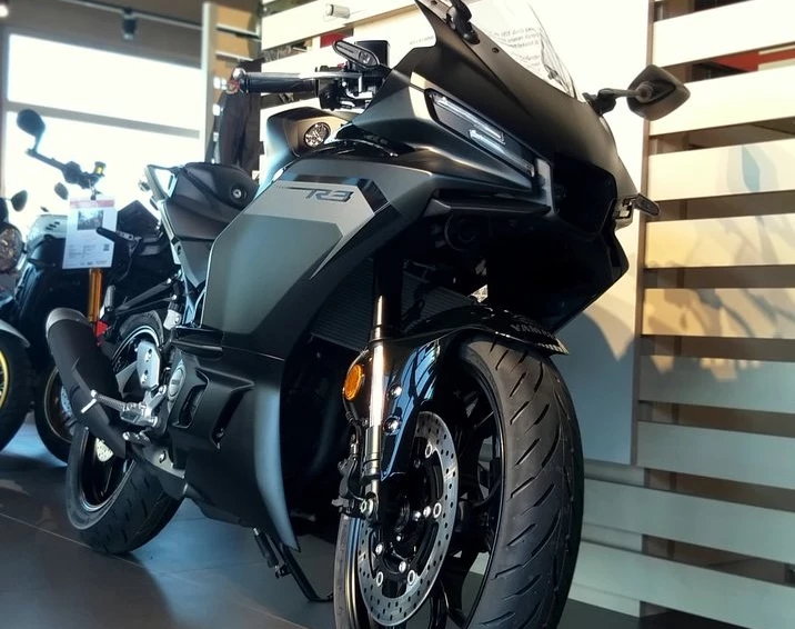 Angebot Yamaha R3 Bild 3: Angebot Yamaha R3