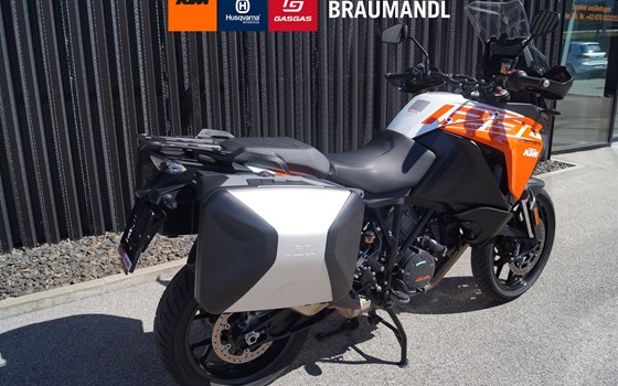 Gebrauchtmotorrad KTM 1290 Super Adventure S - Bild 2 Gebrauchtmotorrad KTM 1290 Super Adventure S - Bild 2