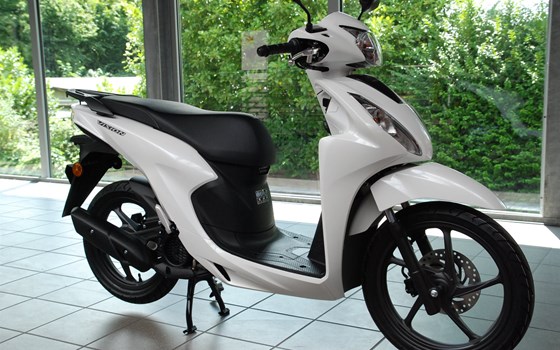 Gebrauchtmotorrad Honda SH Mode 125 - Bild 20