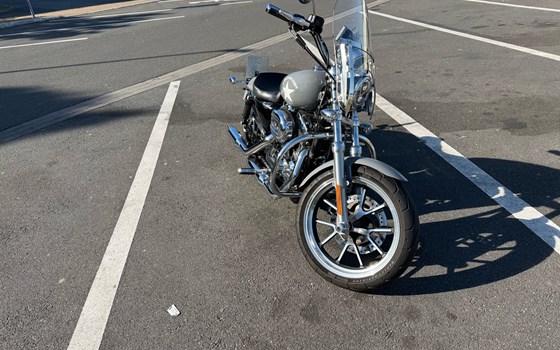 Gebrauchtmotorrad Harley-Davidson Sportster XL 1200T SuperLow - Bild 4