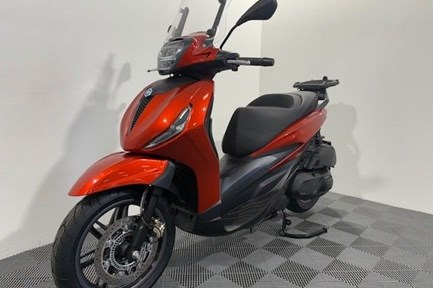 Piaggio Beverly 400 hpe