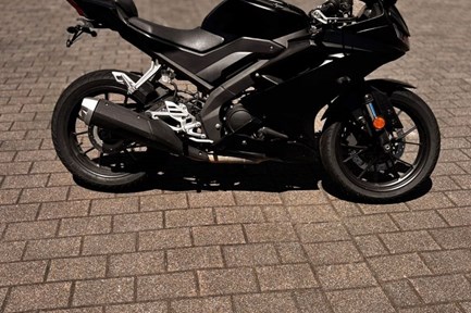Yamaha R125