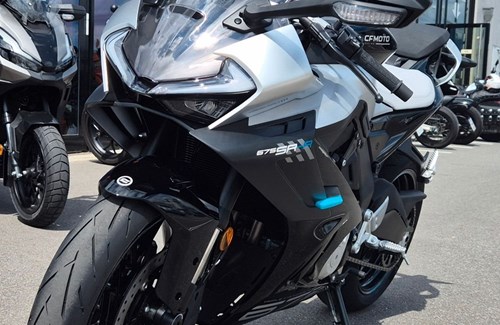 Neumotorrad CFMOTO 675SR-R