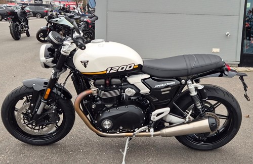 Neumotorrad Triumph Speed Twin 1200