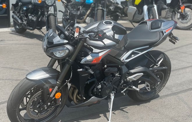 Triumph Street Triple RS