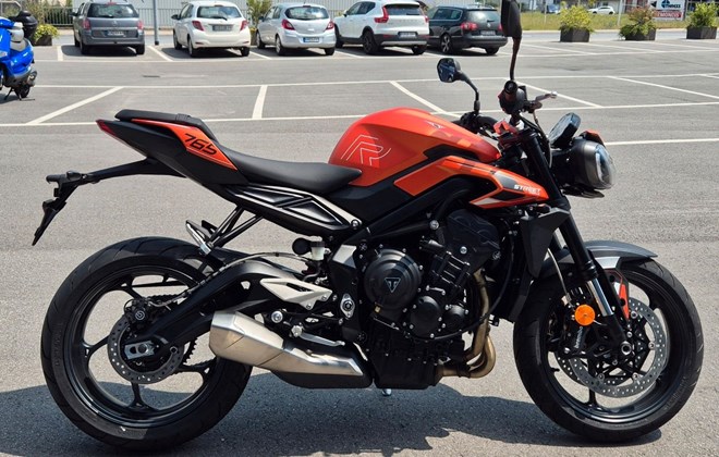 Triumph Street Triple 765 R