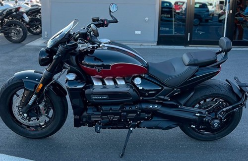Neumotorrad Triumph Rocket 3 Storm GT