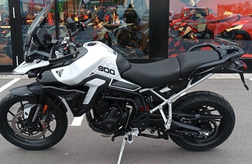 Neumotorrad Triumph Tiger 900 GT Pro