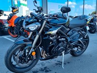 Gebrauchtmotorrad Triumph Street Triple RS