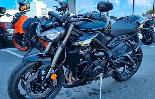 Triumph Street Triple RS