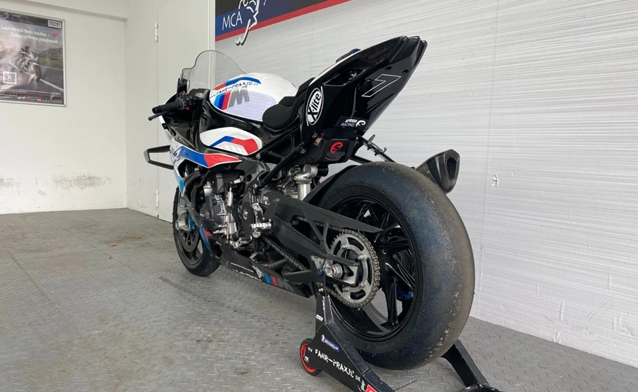 Angebot BMW M 1000 RR Bild 7: Angebot BMW M 1000 RR