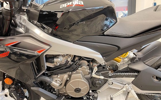 Gebrauchtmotorrad Aprilia Tuono 660 Factory - Bild 7