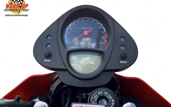 Gebrauchtmotorrad Kawasaki ER-6n - Bild 8