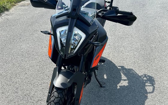 Gebrauchtmotorrad KTM 390 Adventure - Bild 2 Gebrauchtmotorrad KTM 390 Adventure - Bild 2