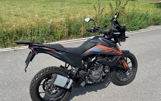Gebrauchtmotorrad KTM 390 Adventure - Bild 3 Gebrauchtmotorrad KTM 390 Adventure - Bild 3